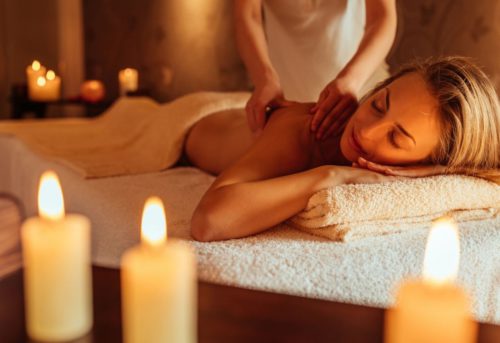 Massage för att lugna kroppen och bilda må-bra hormoner
